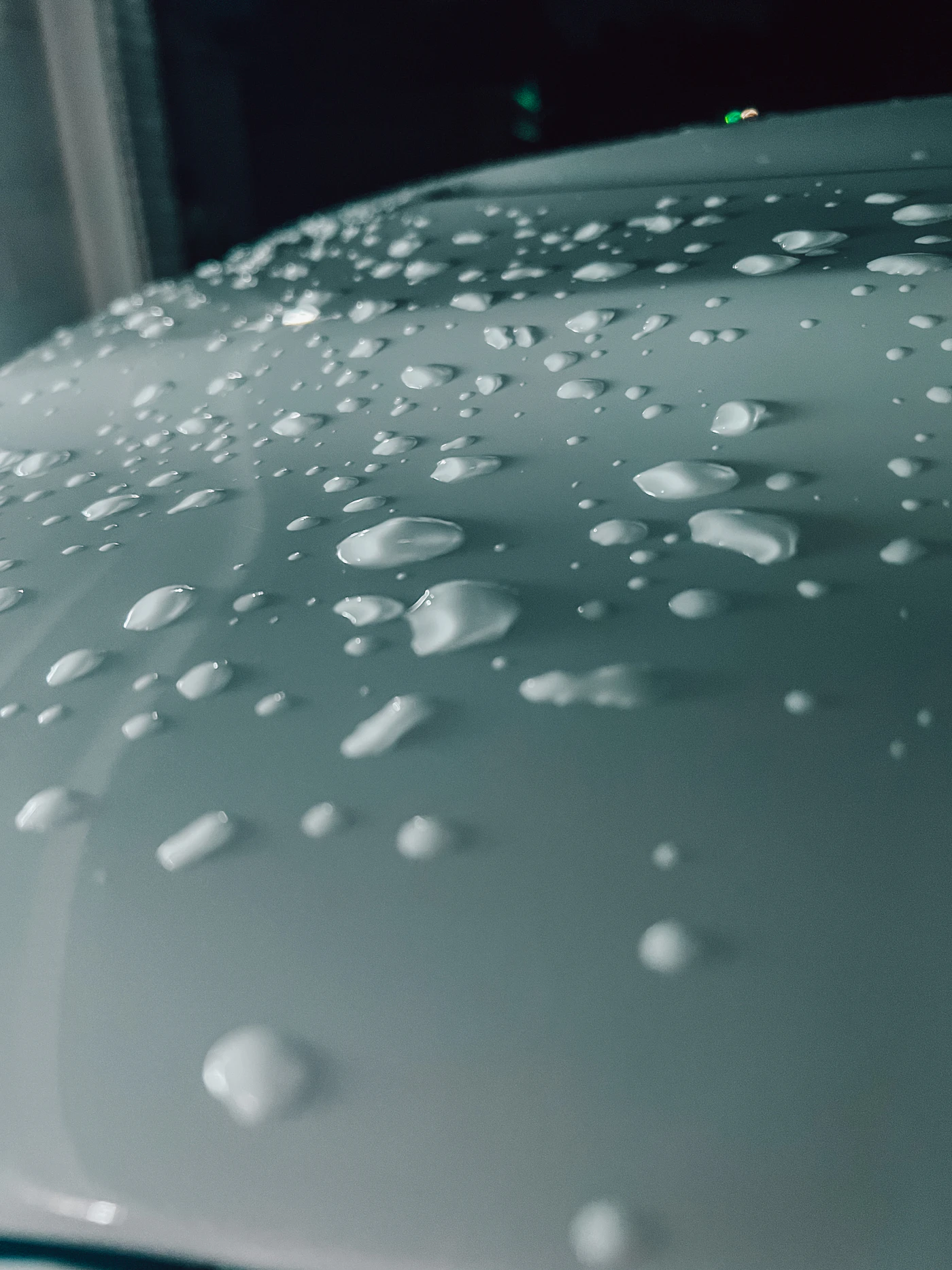 車身上的水滴情境素材